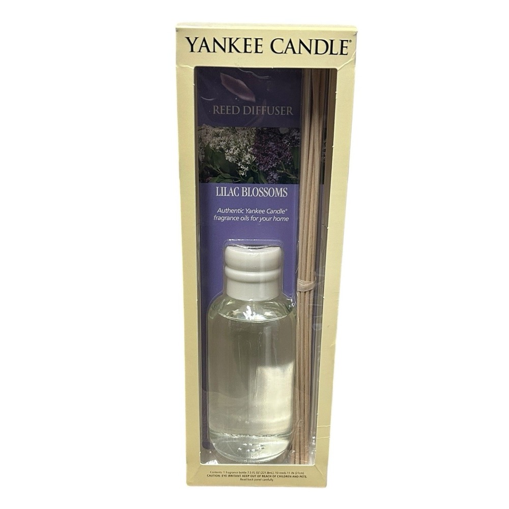 RARE‎ Vintage Yankee Candle Reed Diffuser Lilac Blossoms 7.5 Fl Oz 10 Reeds Kit